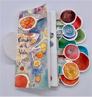 Watermedia Approaches for Book Structures 