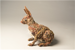 Wrapping Wild–Making Animals Out of Recycled Materials