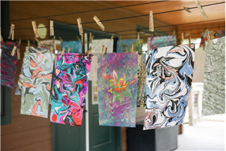 Marbling for Everyone–Multi-surfaces (Intergenerational / July 26-31)