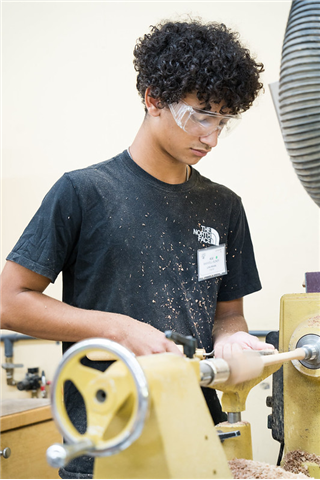 Exciting World of Woodturning (Intergenerational / July 26-31)