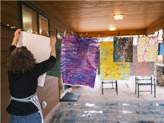 Marbling in the Chena River Style