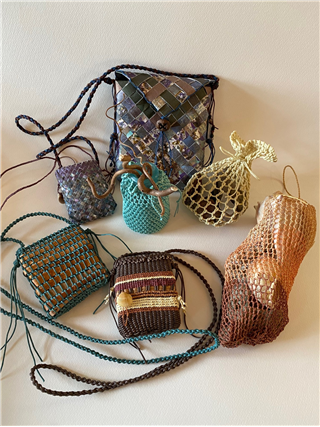 Pouches, Pouches