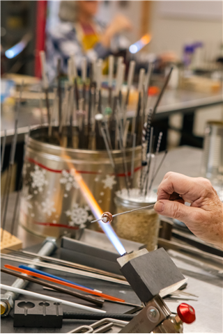 Beginning & Intermediate Glass Beadmaking