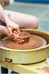 Making Memories Together in Clay (Intergenerational / July 26-31)