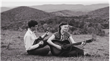 Early Country Harmony Singing & Playing (Holiday in the Mountains)