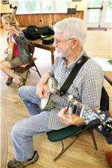 Intermediate Southern Clawhammer Banjo (Appalachian Heritage Week)