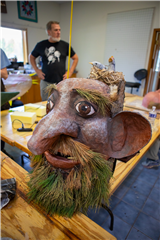 Masks & Giant Puppets 
