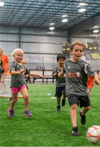 *FREE SOCCER DAY 3/22! Elmhurst - East Ave Lacrosse, 5:30 PM Premier (Indoors)